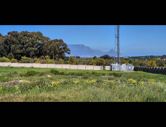 29,000M² INDUSTRIAL YARD FOR SALE IN CAPE FARMS